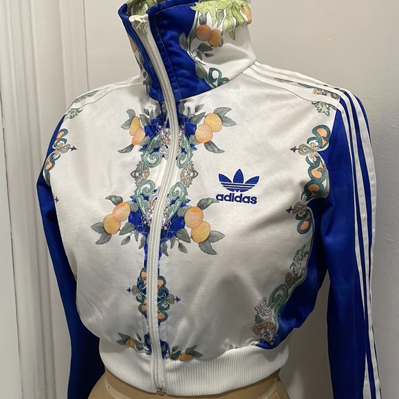Adidas jacket - Picture 2 of 9